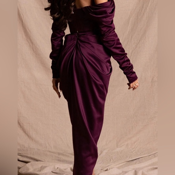 NWT PRETTYLITTLETHING PLT Plum Constructed Satin Draped Fancy Midi Skirt Size 8 - Picture 2 of 11